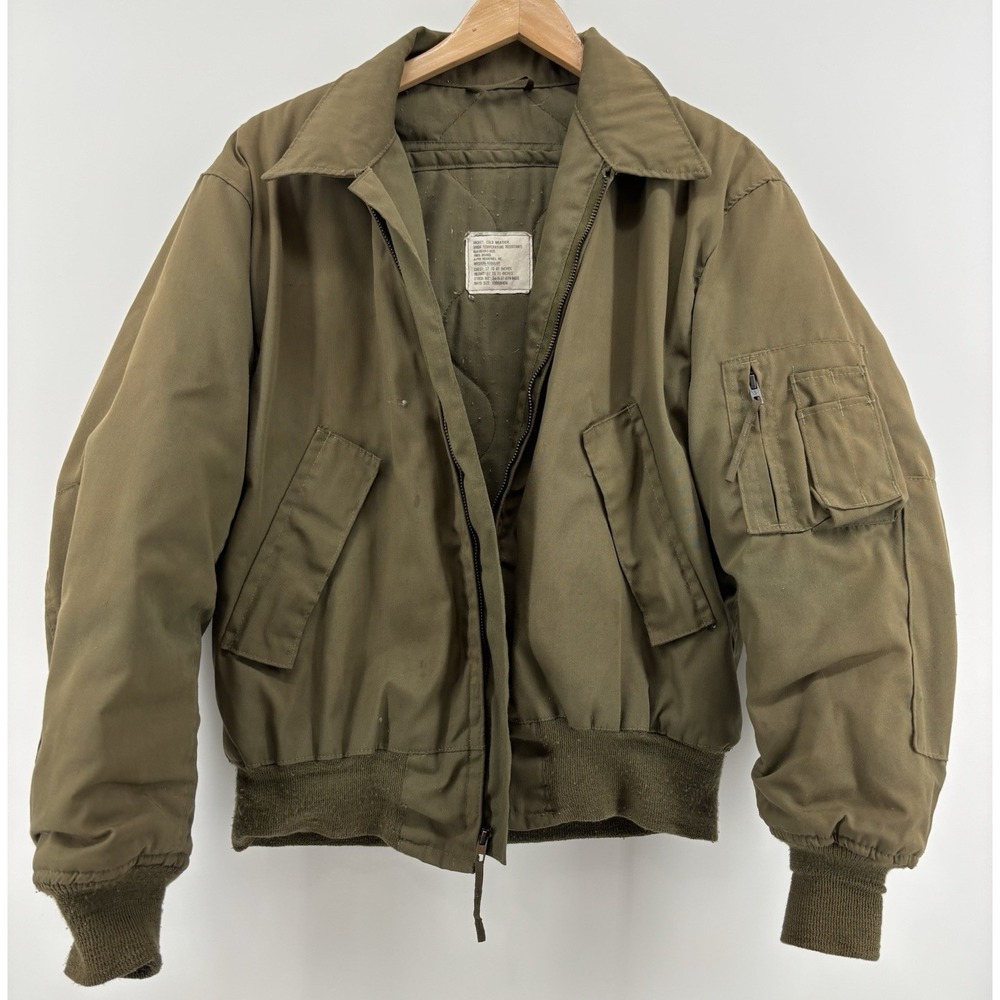 US Military Cold Weather Jacket High Temp Resistant Medium Alpha Vintage Green